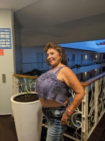 Hot DD MILF SexyMama - Sexy 3 Way Experience -- LAST DAY!! - 1