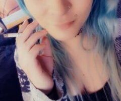 Hey it's Riley and my Bestie Dahlia is in town with me. we wanna party. Incall/outcalls! - Image 9