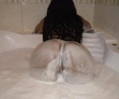Latina hot perfect ass - Image 3