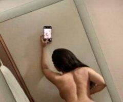 Available Now, lista para el sex ven baby - Image 2