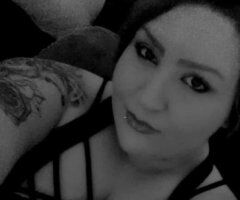 Visalia escorts - Let's Do car Fun !!