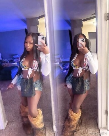 livonia area 💕SEXY Trans.. LET ME BE YOUR SLUT DADDY ! 🔥😝 Facetime verification only ✅ - 1