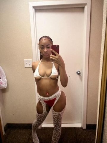 𝑺𝒂𝒑𝒑𝒉𝒊𝒓𝒆 𝑻𝒉𝒆 𝑻𝒆𝒎𝒑𝒕𝒓𝒆𝒔𝒔 🏆 100% All Natural &' Real ! UpscaleGentsOnly 😘 - 1