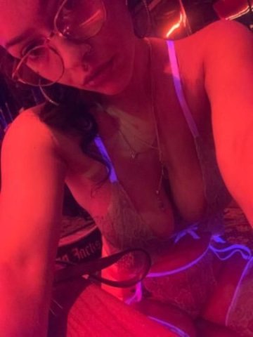 DD beautiful brown eyed latina - 1