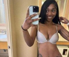 Honolulu escorts - Warm and Cozy🍫 Last day in town ! Nasty Melanin Petite FREAK cum play!😋 incalls available don't miss out!! Visiting😘