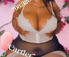 Detroit escorts - Boobs Boobs Boobs... A Whole LOT of Boobs!