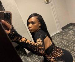 NEW IN TOWN, and yes im kreamy🥰 & drippin wet💦💦hot&ready for you!🔥❤ - Image 3