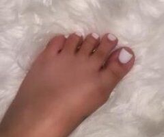 i have nice feet and i sell different type of content of my feet. - Image 4