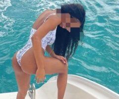 Hot Ebony sexy & Wet plays💦🔥👅💋 - Image 3