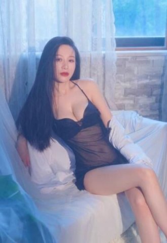 Magic Touch & Gentle relaxation~Hungry For Sex! - 1