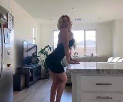sexy busty blonde - Image 8