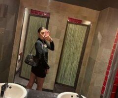 Inland Empire escorts - hotel in call