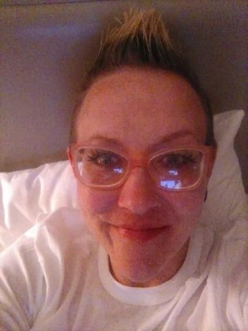 CHILLIN HAVIN DRINKS AND LISTENING TO MUSIC ALL BY MY LONESOME😢 MY LINE SURE GOT QUIET ALL OF A SUDDEN🧐 what are all you sexy guys doin - 1