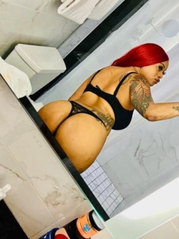IN TOWN NOW😍🍑 - 1