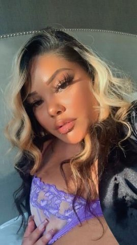‼THICK JUICY FOREIGN💦 2 Girl Special 👩‍❤️‍💋‍👩 Lets Have Some Fun 😋 - 1