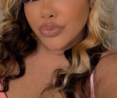 ‼THICK JUICY FOREIGN💦 2 Girl Special 👩‍❤️‍💋‍👩 Lets Have Some Fun 😋 - Image 3