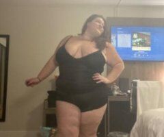 🔥NEW PIX/VIDS🔥💥QV50/HHR100 SPECIAL get it while it lasts💥👅💦Cum bend this Fat Juicy Ass 🍑 Ova and cum fuck this Tight, Wet, Creamy Pussyy Daddyy👅💦 Cum make this pussy squirt babyy 😏😉💦💦 - Image 9