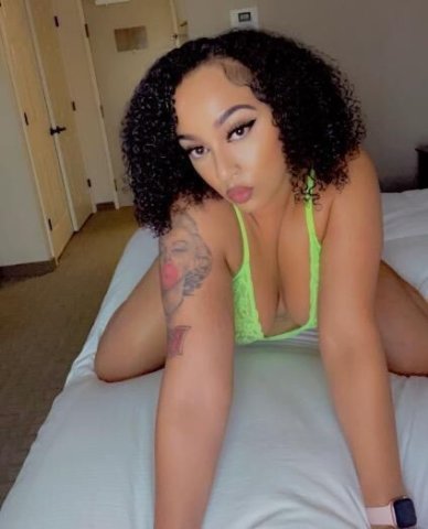 😘AVAILABLE FOR YOU 😘 - 1
