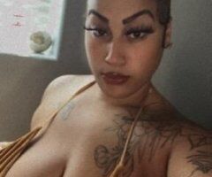 Des Moines escorts - LUXURY COMPANION Polynesian Playmate The Foreign Fantasy BUSTY & Beautiful College Babe 🎉
