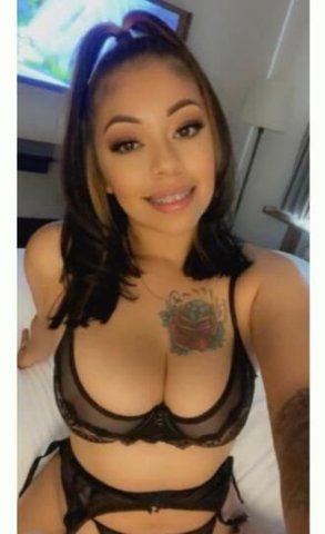 💕🍭🍬NEW IN TOWN ‼ BRACE FACE BEAUTY ‼ 2 DAYS ONLY 🍭💕 COME SEE ME NOW 💕💚🍭💜 - 1