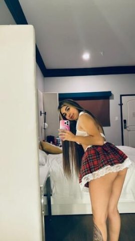Sexy latina - 1