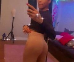 Chicago escorts - HEAD SPECIAL FOR CLOSE CLIENTS LESS THAN 15 MIN AWAY ( THERE IS NO WAITING