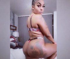 Top Teir Baddie !!No Catfish !! Cute Face Small Waist And A Real Phattt Ass 😜 - Image 3