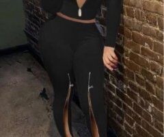 Miami escorts - lista y caliente/Ready and horny