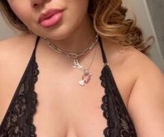 sexy latina - Image 7