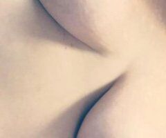 Take your clothes off and get in bed 😉😝👅💦 - Image 3