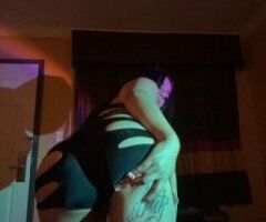 Your Best Kept Secret💋 - Image 2