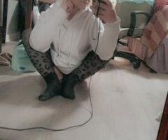 good morning gentlemen ❤👋🏻 TGIF right wanna hangout before work im down. texxxt me 💌📬🤍 - Image 7