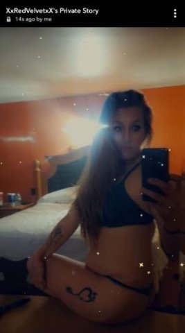 Sensual Sunday 😘🥰 - 1