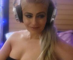 Las Vegas escorts - (F4M) Fun Sexy Party Girl available now!