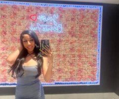 100% REAL !! 💜 FUN SEXY VEGAS PARTY GIRL ✨ - Image 1