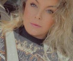 Thick Blonde Bombshell OUTCALL - Image 4