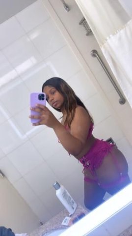 Hey Baby👅 Im Sweet w Tight Wet Pussy 😍& I Love To Fuck😩🍆Call Me Now Daddy😋 - 1