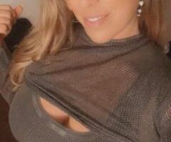 All Natural Italian Beauty 💋 Text Me 😘 - Image 6