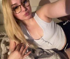 Stockton escorts - Your Favorite Snow Bunny