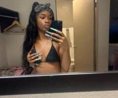 Car dates and quick fun with NANA💦💦💦 - Image 7