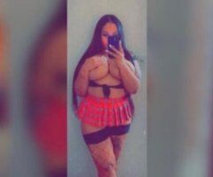 Salem escorts - YOUR FAVORITE WET & TIGHT PUSSY 👅💦💋