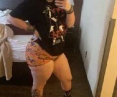 💦💦Thick Pawg With Fat Wet Pussy Come Vibe 💦💦 - Image 4