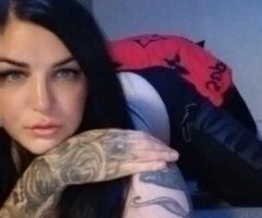 $EXY CURVY TATTED!!! - Image 2