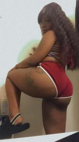 💋Sexy Throat Queen 👑🍆👅incalls only Trucker🚛friendly/🚗 dates - 1
