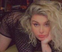Thick Blonde Bombshell OUTCALL - Image 9