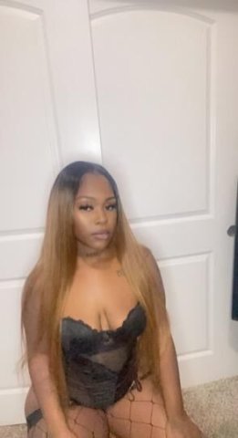 🍫 Candy Curvy Babe 🍫 - 1