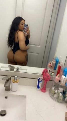 MIXED BREED DISCREET FREAK 🤫😝 INCALLS/OUTCALLS AVAILABLE 💦 - 1