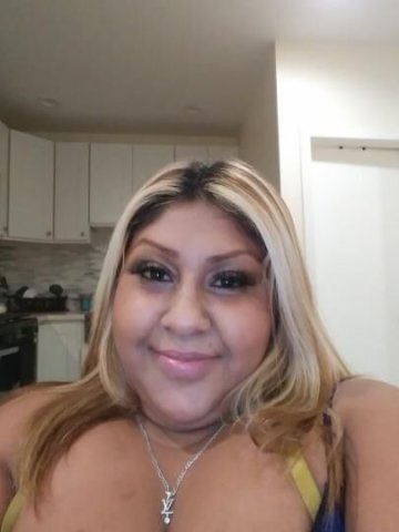 pretty face big breast apple buttom butt - 1