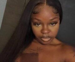 Incalls and outcalls AVAILABLE NOW 🍑🍫💦 - Image 2