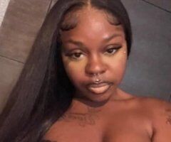 Incalls and outcalls AVAILABLE NOW 🍑🍫💦 - Image 9